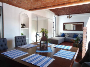 Bonita casa completa cerca del centro